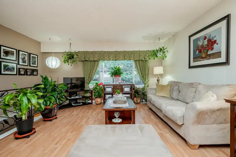 2127 CENTRAL AVENUE - photo 3 of 40
