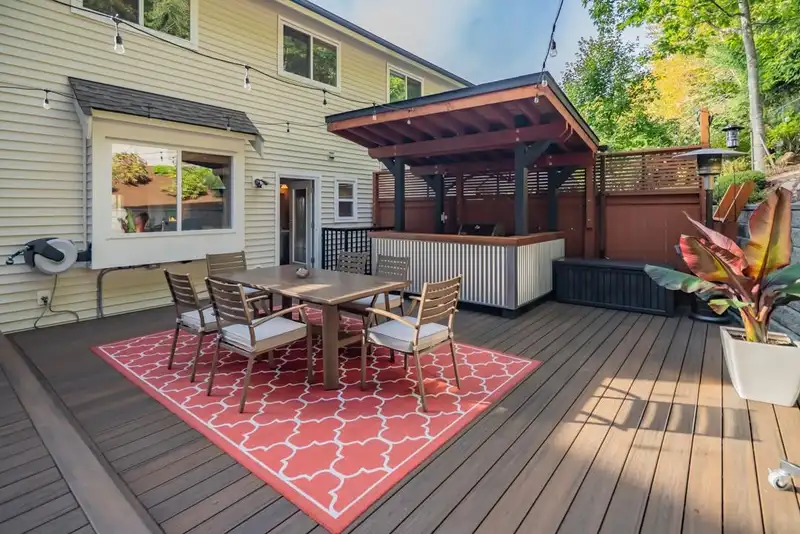 161 FERNWAY DRIVE - photo 4 of 34