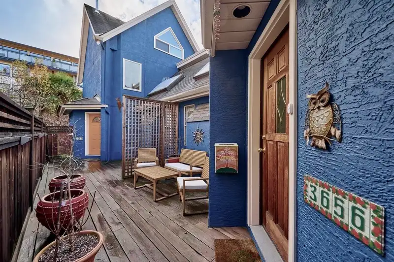 3656 W 8TH AVENUE - photo 4 of 26