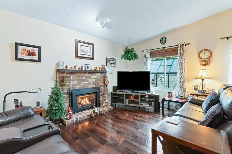 10200 PUGWASH PLACE - photo 1 of 40