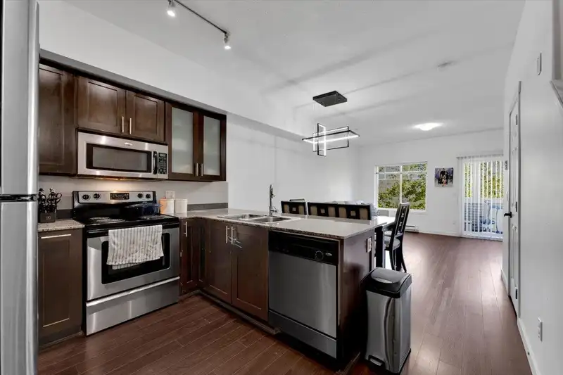 213 13958 108 AVENUE - photo 4 of 24