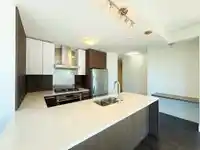 2806 3007 GLEN DRIVE - thumbnail 10