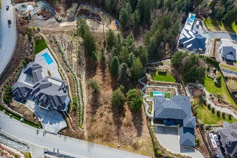 2043 RIDGE MOUNTAIN DRIVE - photo 2 of 15