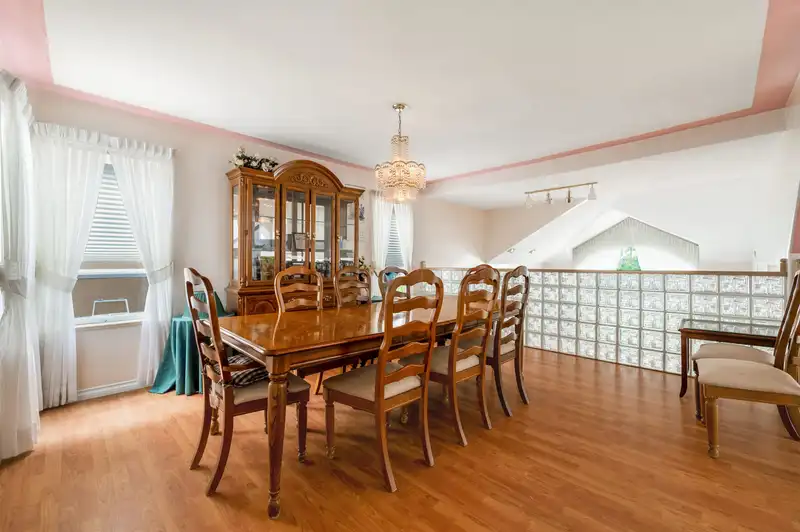 116 RAVINE DRIVE - photo 4 of 40