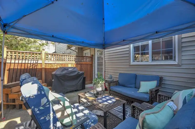 24 14855 100 AVENUE - photo 4 of 22
