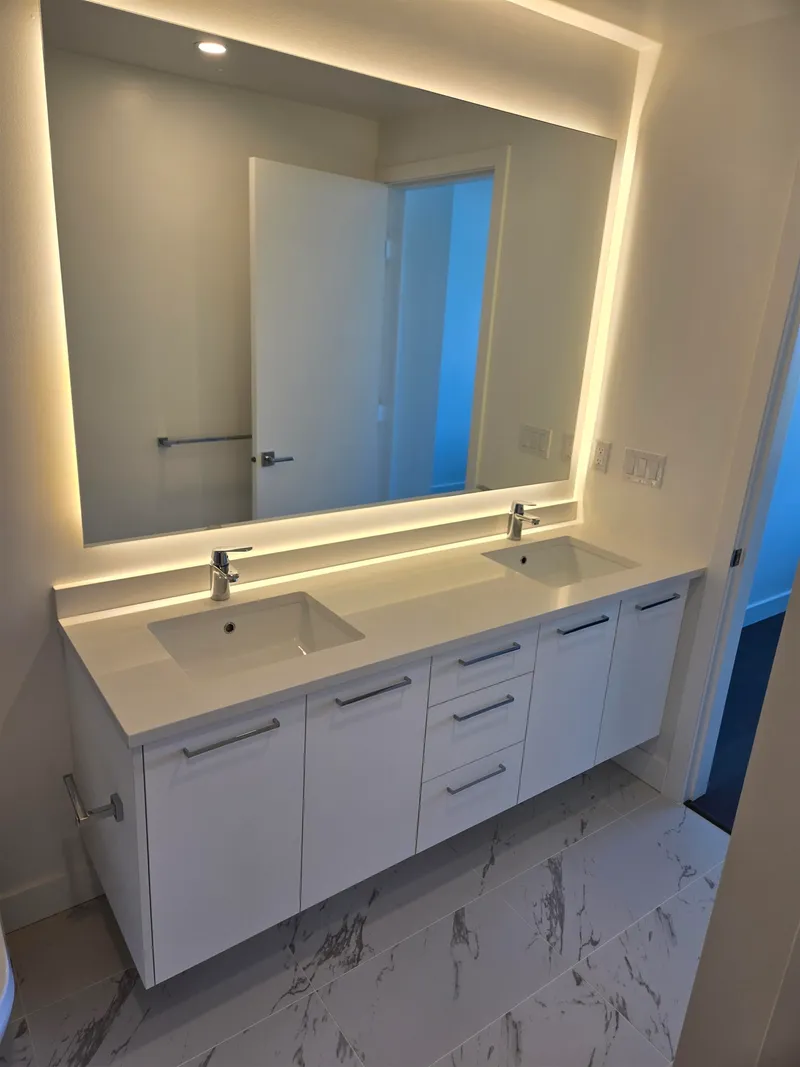 2001 1588 JOHNSTON ROAD - photo 3 of 6