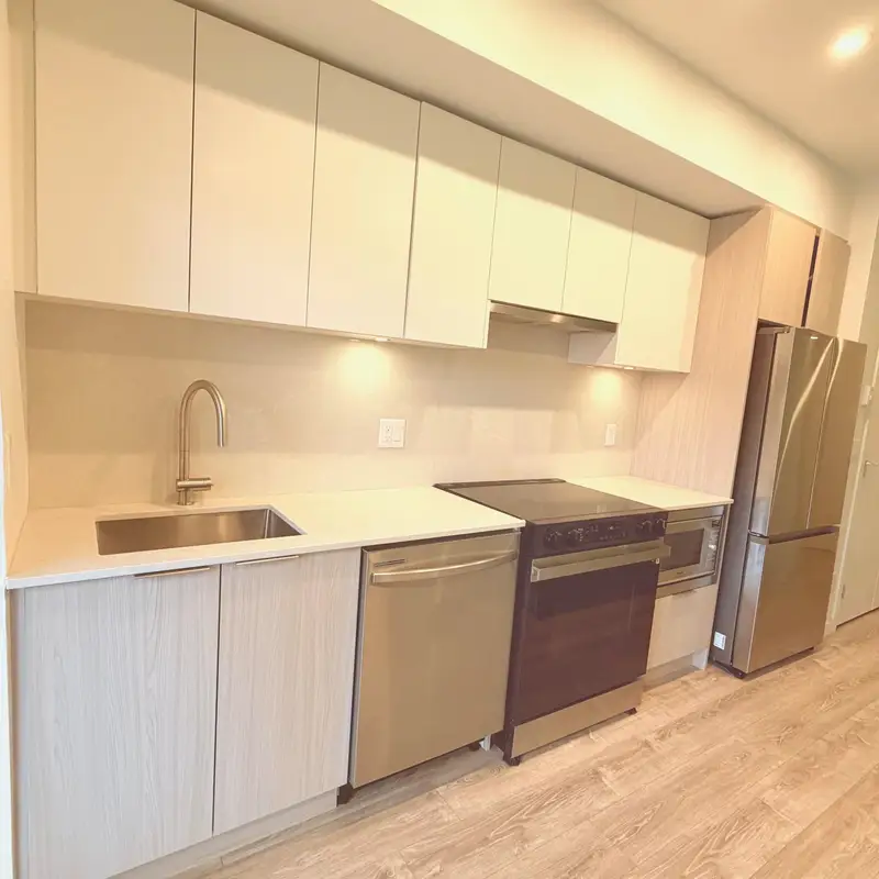 W212 10828 139A STREET - photo 2 of 25