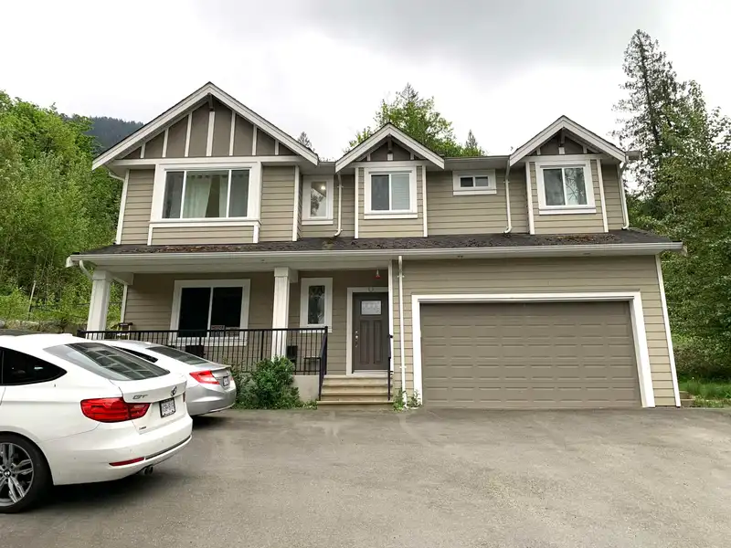 10710 SYLVESTER ROAD - photo 1 of 19