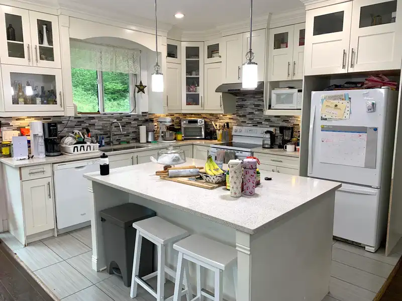 10710 SYLVESTER ROAD - photo 4 of 19