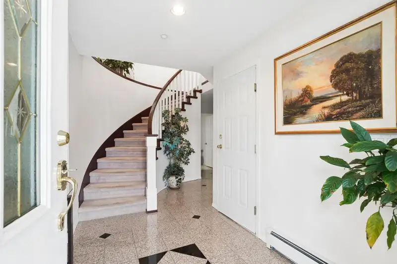 3451 LIVERPOOL STREET - photo 2 of 28