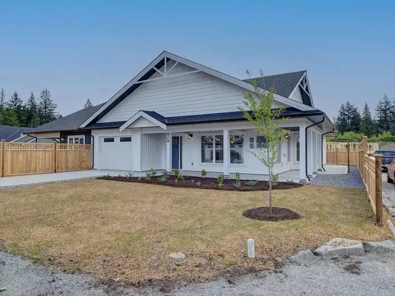 808 GERUSSI LANE - photo 2 of 32