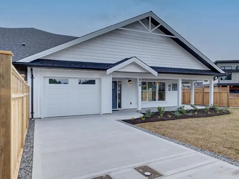 808 GERUSSI LANE - photo 4 of 32