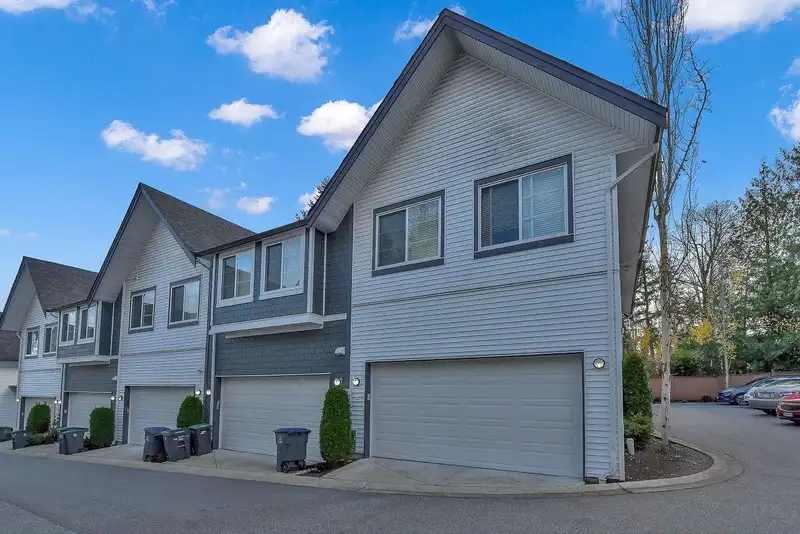 11 6767 196 STREET - photo 1 of 35