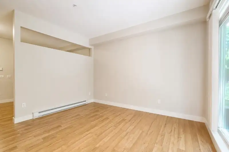 114 9655 KING GEORGE BOULEVARD - photo 2 of 14