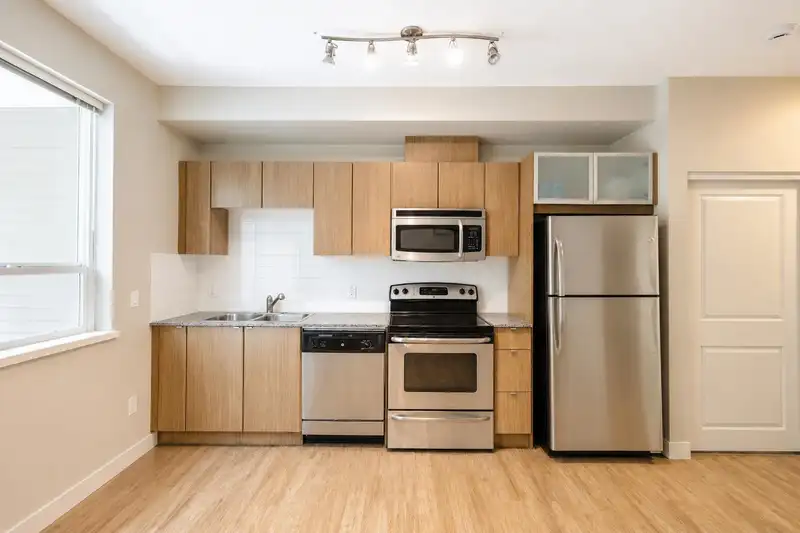 114 9655 KING GEORGE BOULEVARD - photo 3 of 14