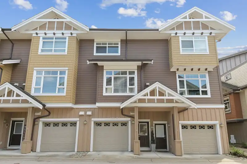 24 2979 156 STREET - photo 1 of 22