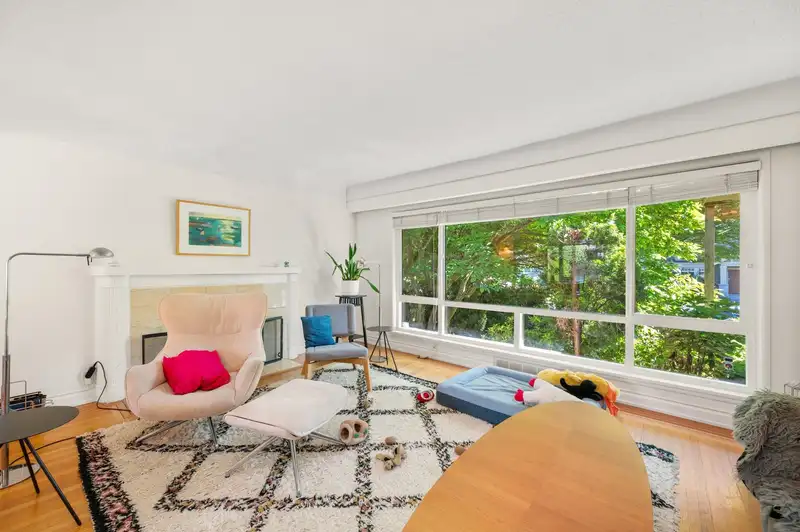 2323 W 23RD AVENUE - photo 3 of 23