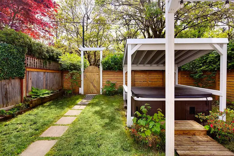 2977 W 6TH AVENUE - photo 3 of 39