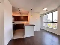 902 833 AGNES STREET - thumbnail 4