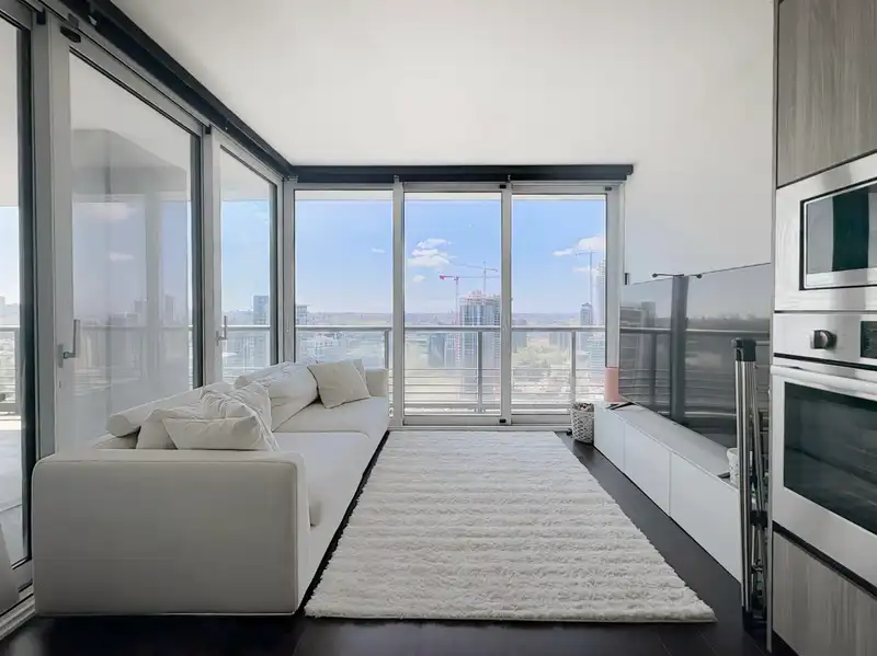 3211 4720 LOUGHEED HIGHWAY - photo 1 of 13