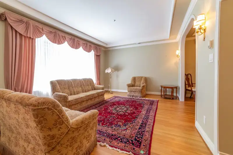 2849 W 35TH AVENUE - photo 3 of 36