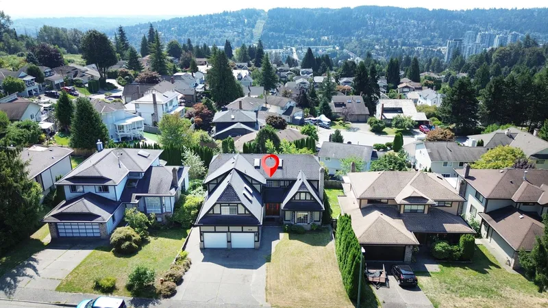 2562 FUCHSIA PLACE - photo 3 of 25