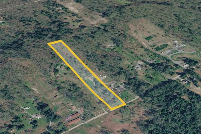 30923 GUNN AVENUE - photo 4 of 6