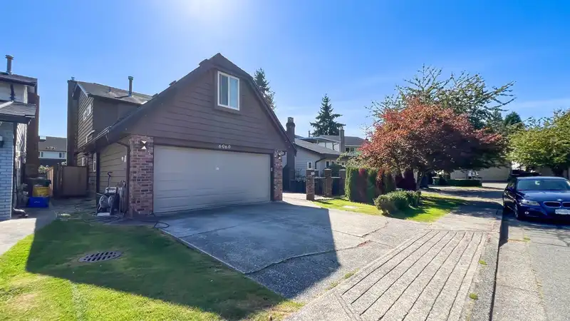6060 DOULTON AVENUE - photo 1 of 32