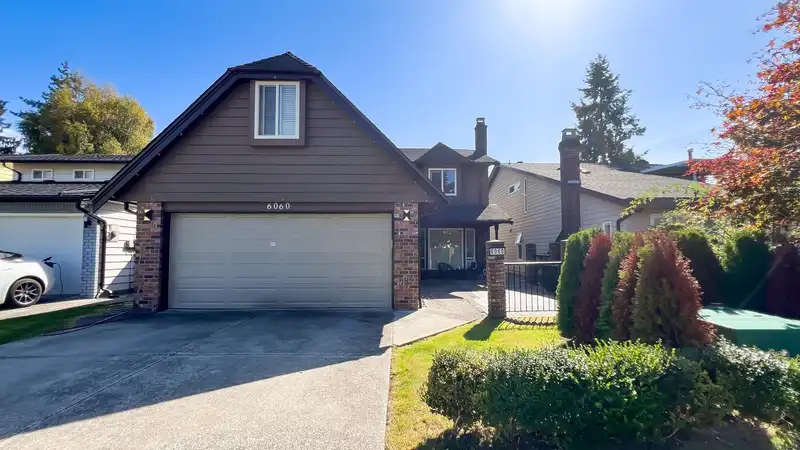6060 DOULTON AVENUE - photo 2 of 32