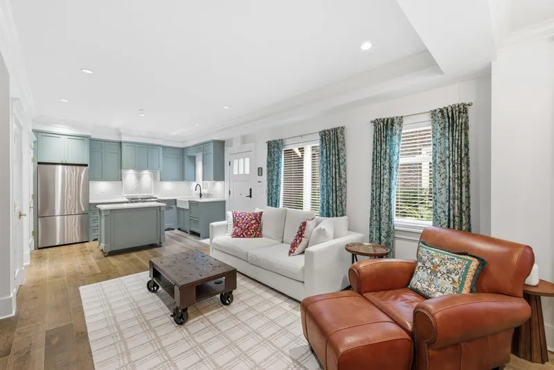 3176 BURRARD STREET - photo 1 of 25