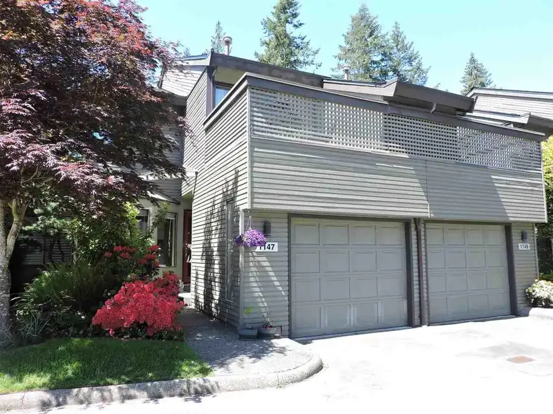 1147 MONTROYAL BOULEVARD - photo 1 of 21