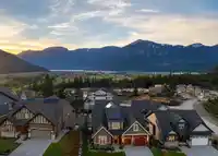 1945 PEREGRINE PLACE - thumbnail 14
