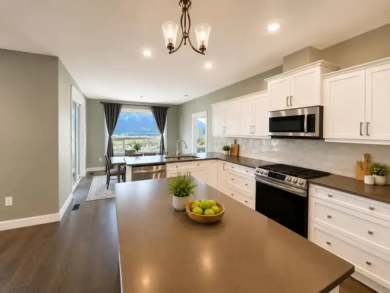 1945 PEREGRINE PLACE - photo 3 of 15