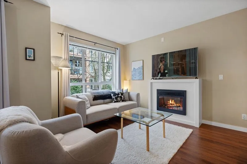 51 13239 OLD YALE ROAD - photo 4 of 25