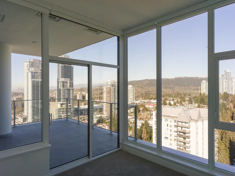 2508 555 SYDNEY AVENUE - photo 4 of 12