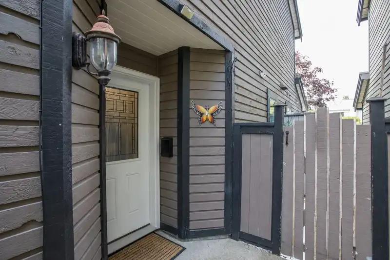 10831 ALTONA PLACE - photo 3 of 27