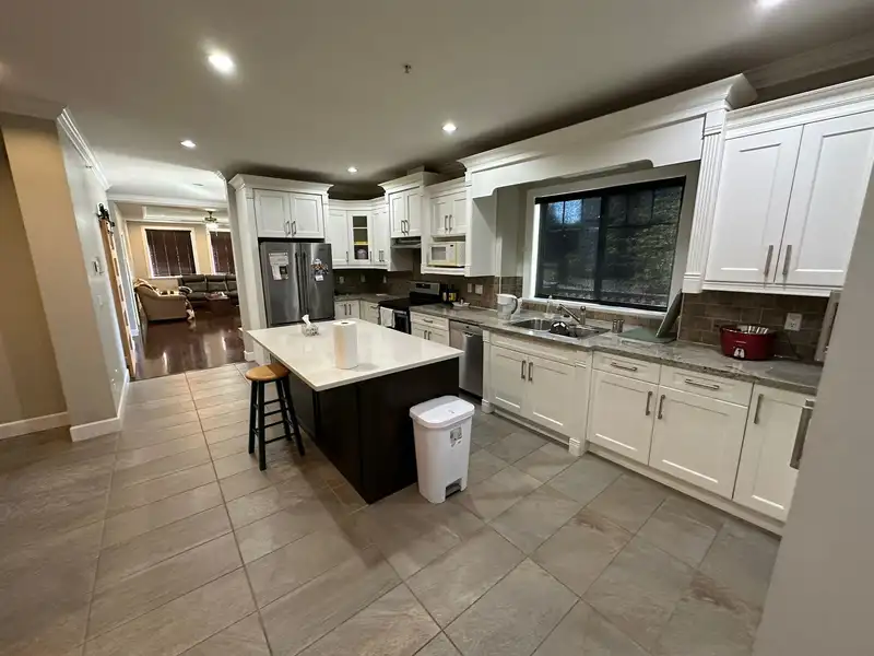 23995 121 AVENUE - photo 3 of 23