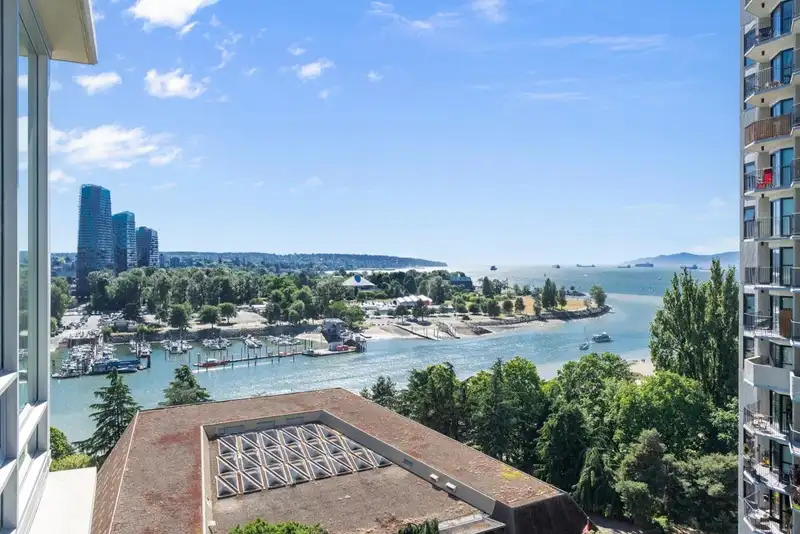 1505 1005 BEACH AVENUE - photo 1 of 20