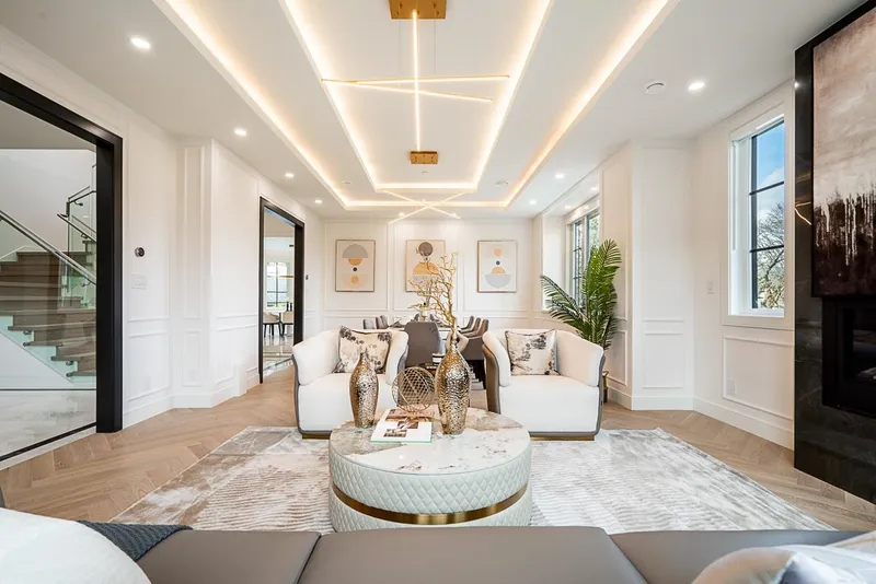 1203 W 38TH AVENUE - photo 4 of 25