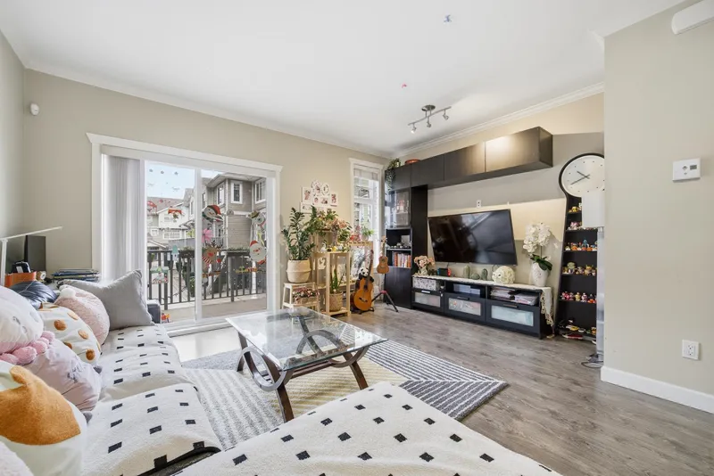 32 16355 82 AVENUE - photo 4 of 25