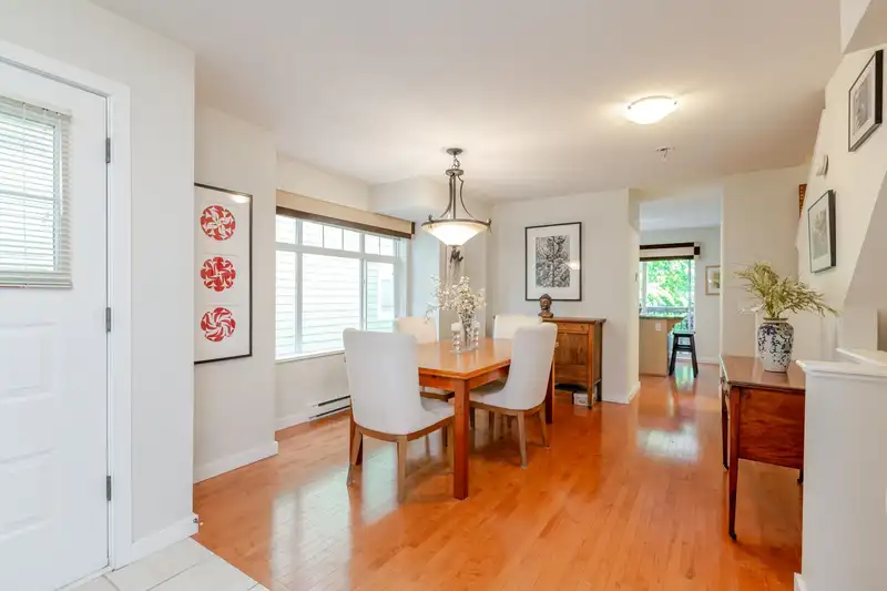 6 15233 34 AVENUE - photo 3 of 36