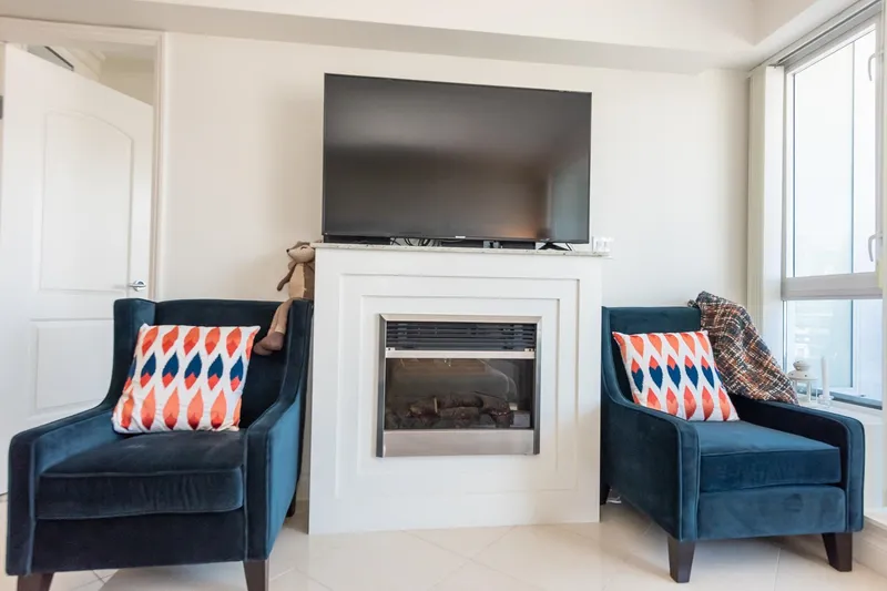 1003 133 E ESPLANADE - photo 3 of 25