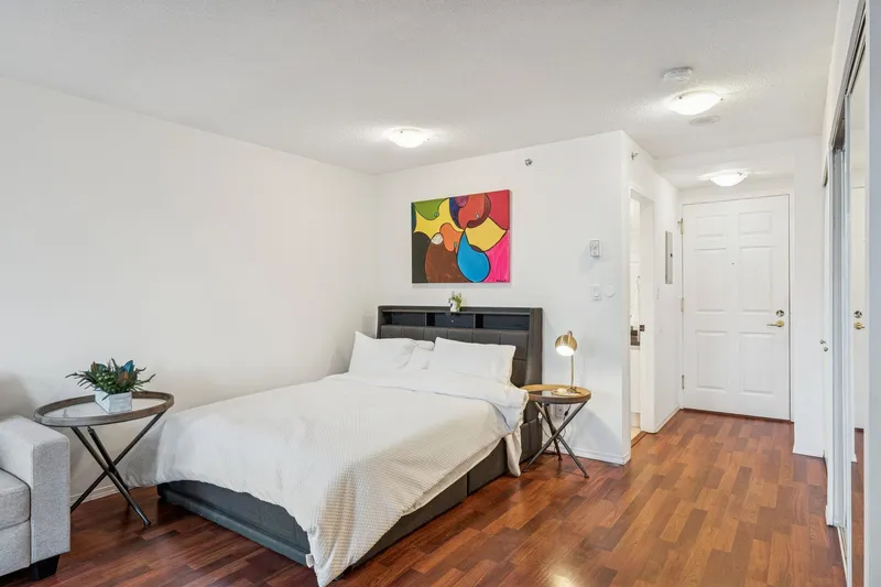 1202 1188 RICHARDS STREET - photo 3 of 25