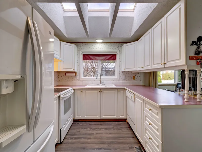 28 5575 MASON ROAD - photo 2 of 25