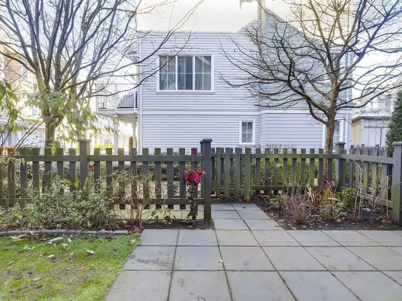 66 5550 ADMIRAL WAY - photo 4 of 25