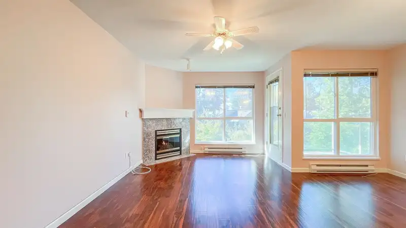 302 14980 101A AVENUE - photo 3 of 25