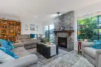 30 2998 MOUAT DRIVE - thumbnail 17