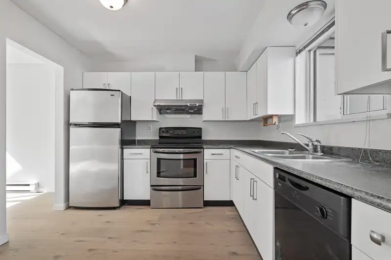 17 7400 MINORU BOULEVARD - photo 3 of 16