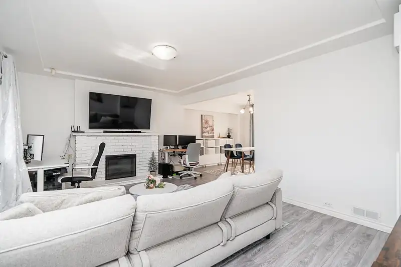 3738 FOREST STREET - photo 4 of 23