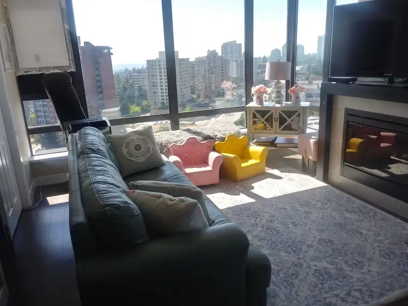 1807 7328 ARCOLA STREET - photo 2 of 10